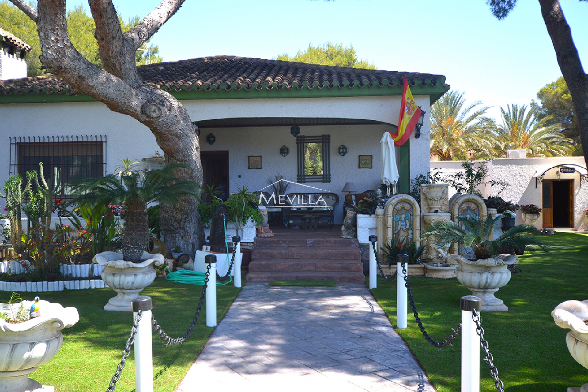 Resales - Villa - Orihuela Costa - Campoamor