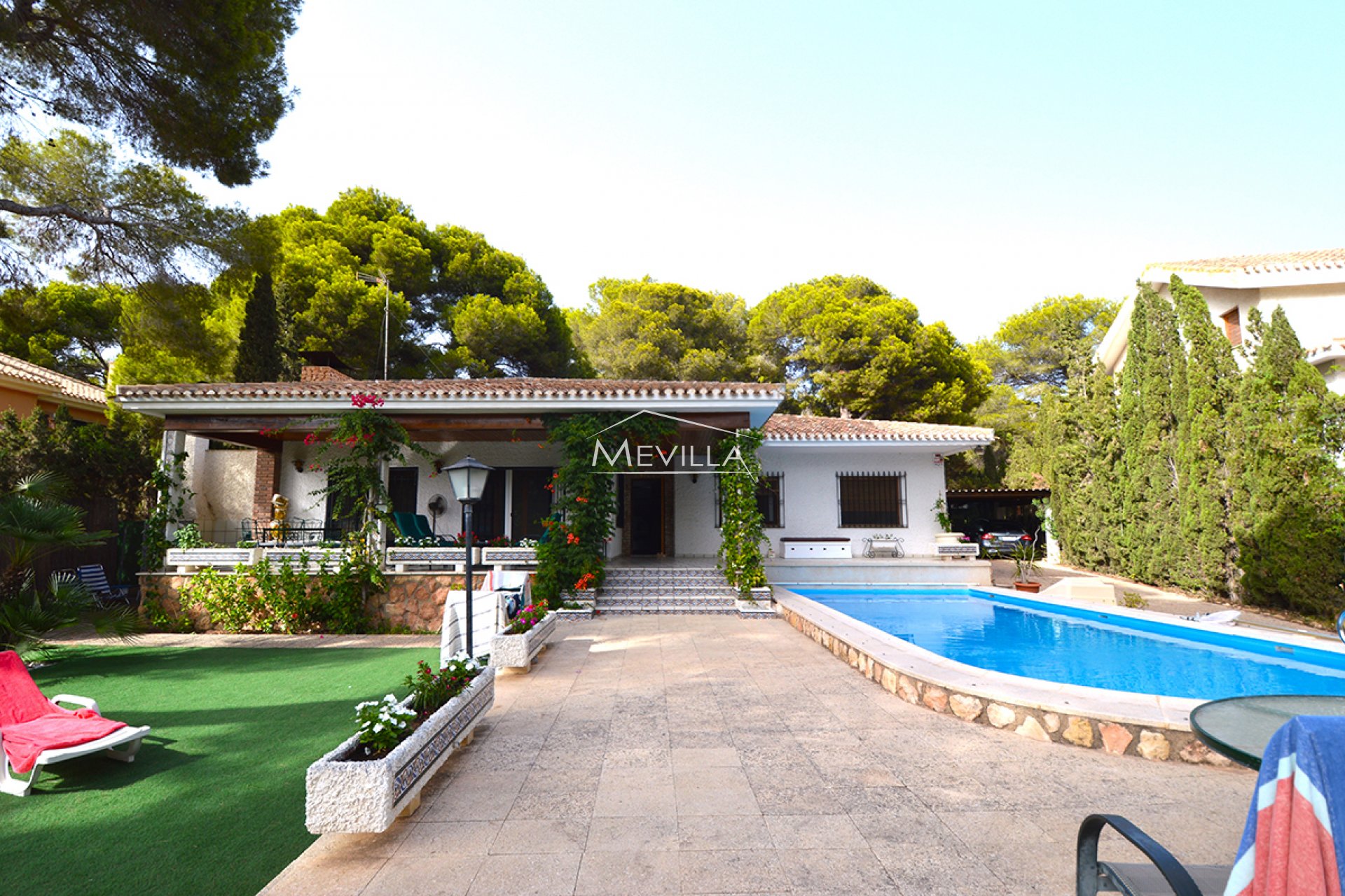 Resales - Villa - Orihuela Costa - Campoamor