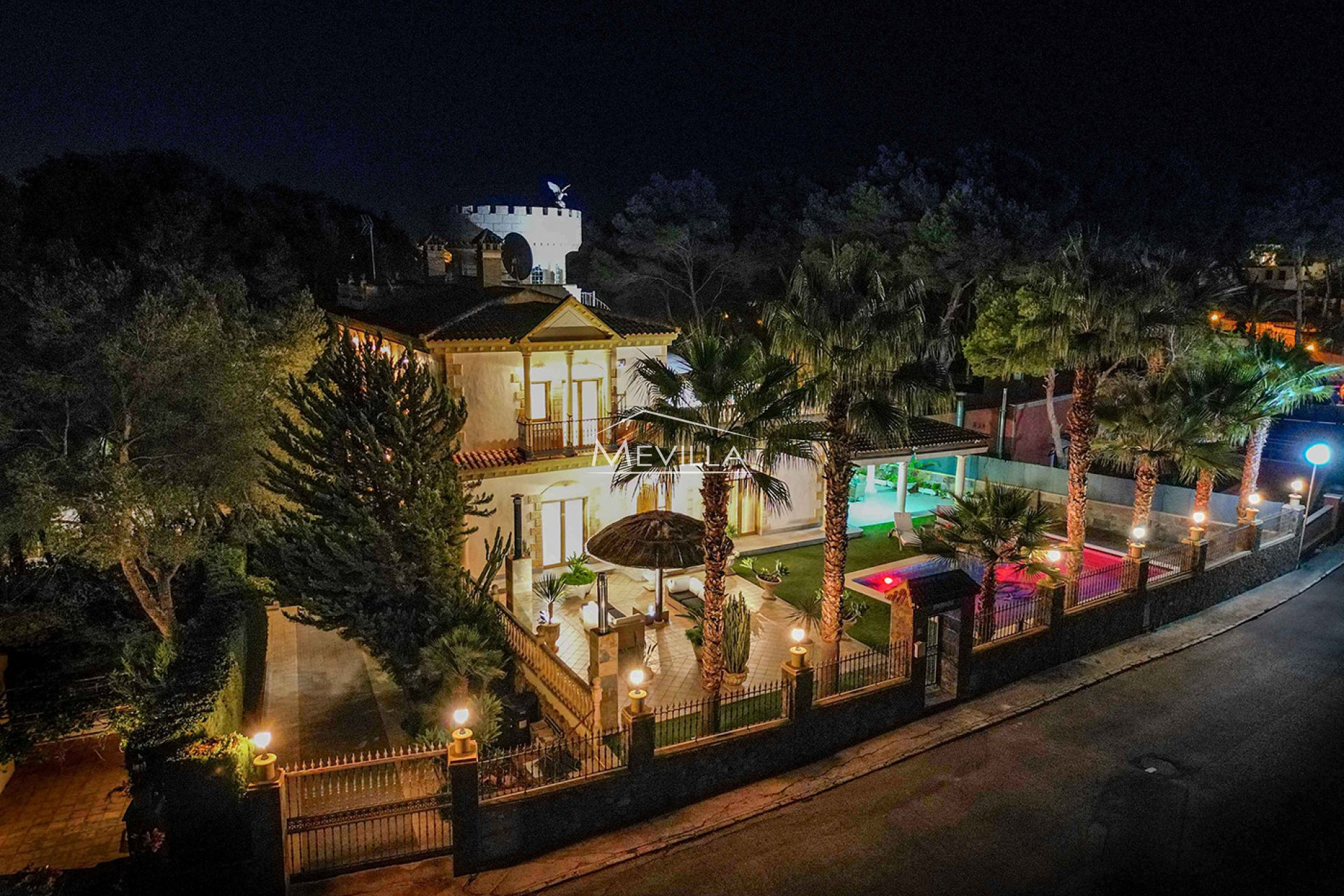 Resales - Villa - Orihuela Costa - Campoamor