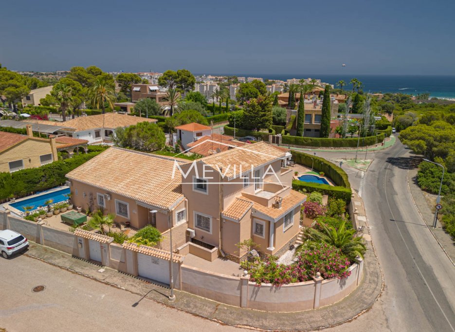 Resales - Villa - Orihuela Costa - Campoamor