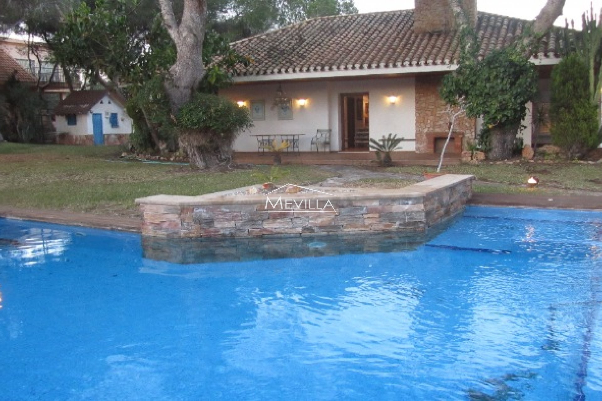 Resales - Villa - Orihuela Costa - Campoamor