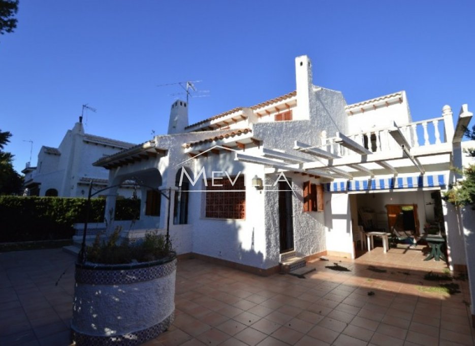 Resales - Villa - Orihuela Costa - La Zenia