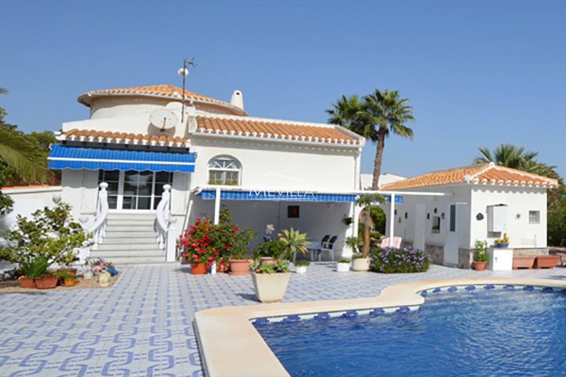 Resales - Villa - Orihuela Costa - La Zenia