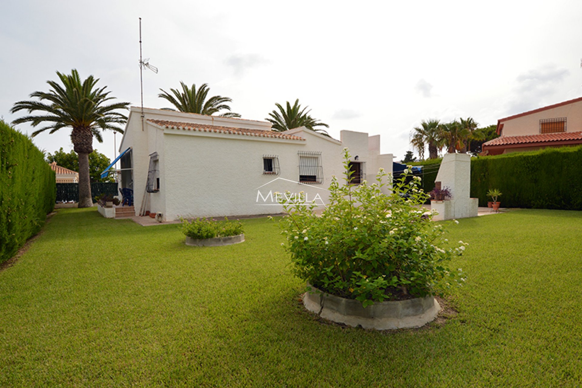 Resales - Villa - Orihuela Costa - La Zenia