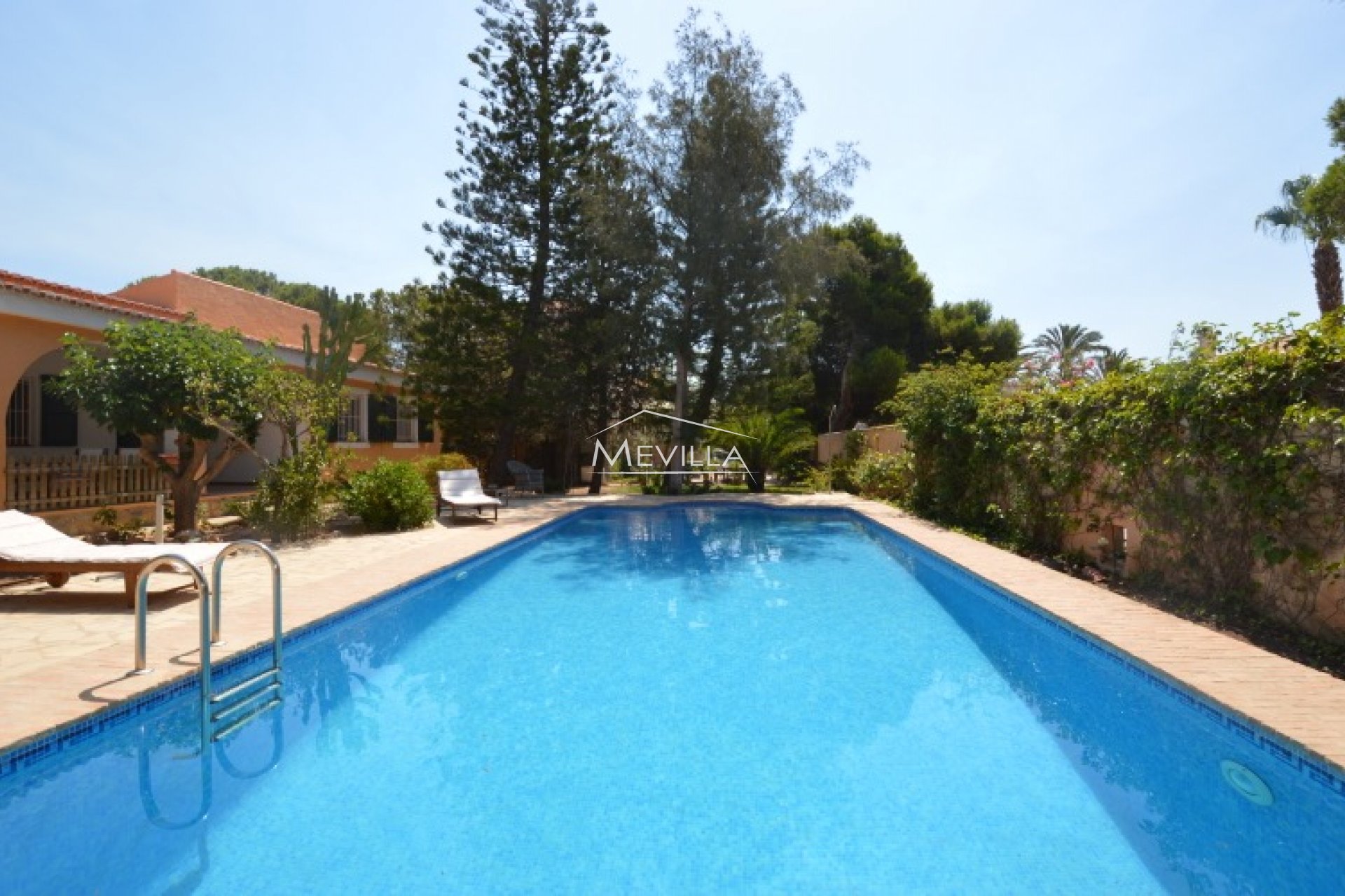 Resales - Villa - Orihuela Costa - La Zenia