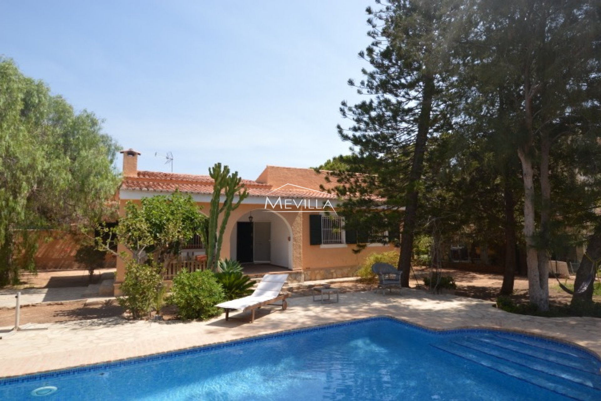 Resales - Villa - Orihuela Costa - La Zenia