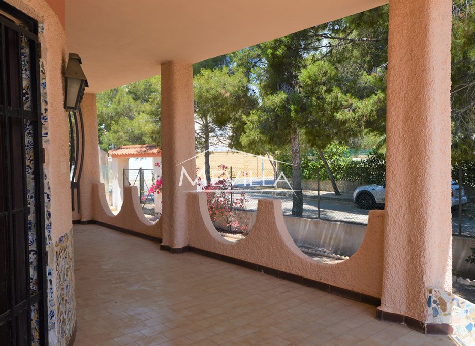 Resales - Villa - Orihuela Costa - La Zenia