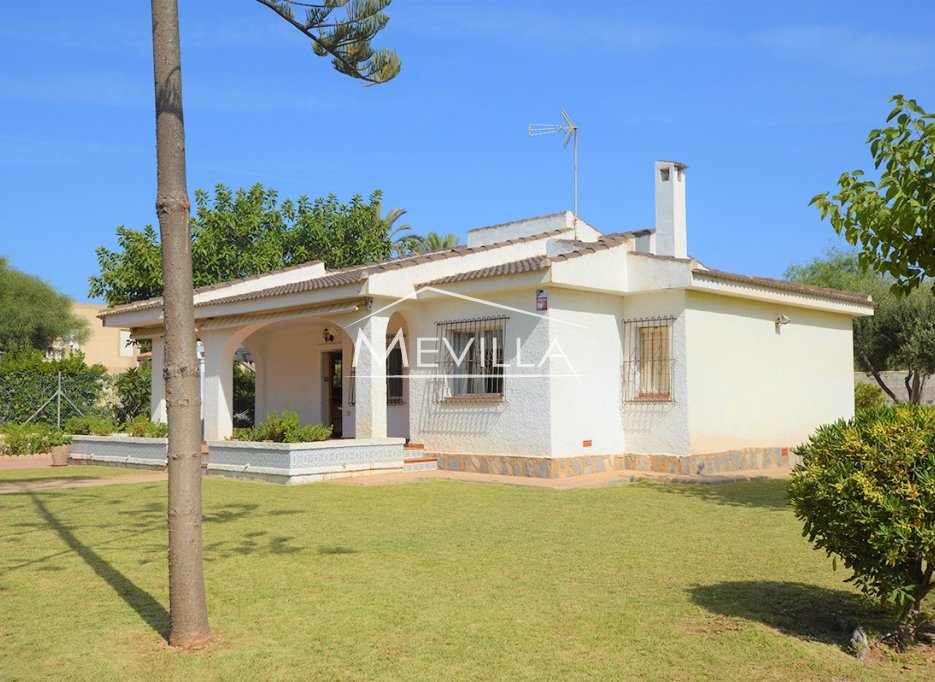 Resales - Villa - Orihuela Costa - La Zenia