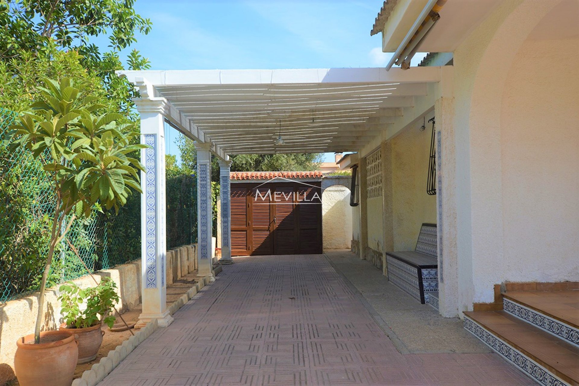 Resales - Villa - Orihuela Costa - La Zenia