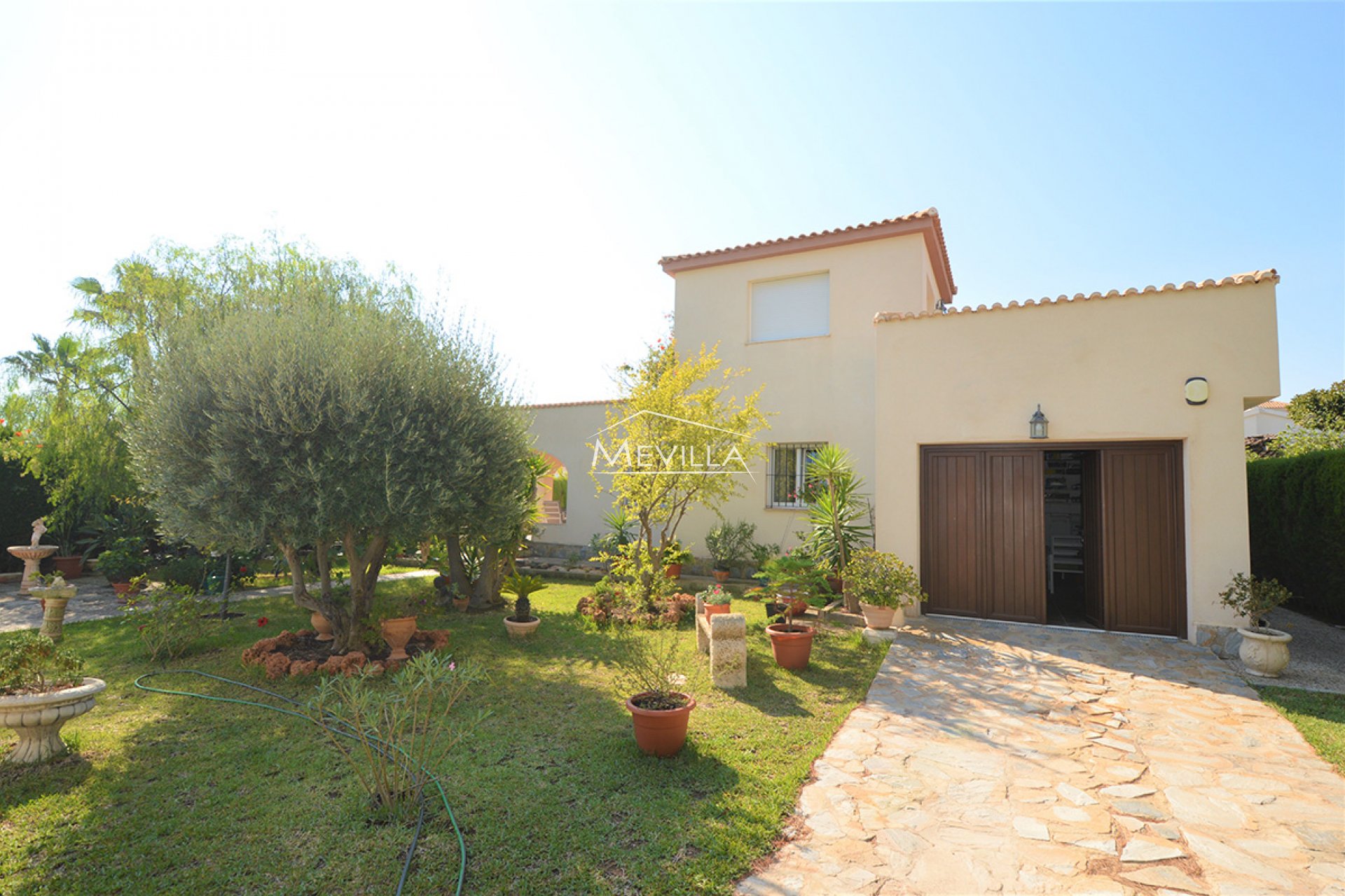 Resales - Villa - Orihuela Costa - La Zenia