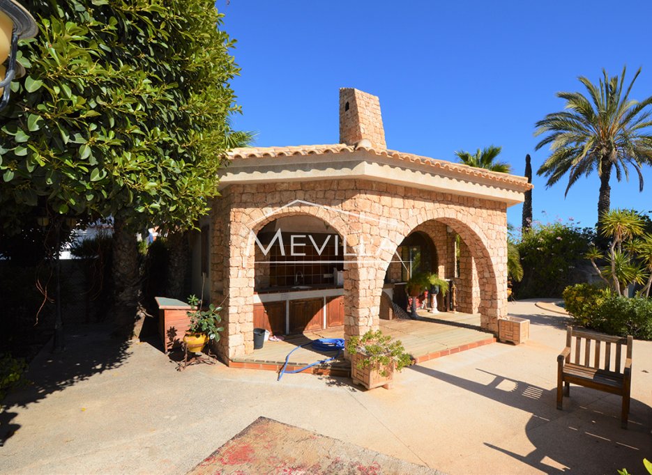 Resales - Villa - Orihuela Costa - La Zenia