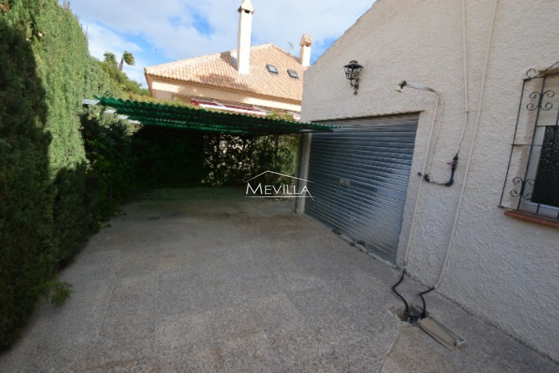 Resales - Villa - Orihuela Costa - La Zenia