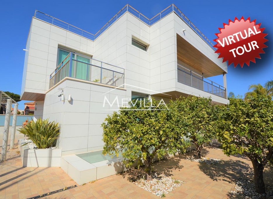 Resales - Villa - Orihuela Costa - La Zenia