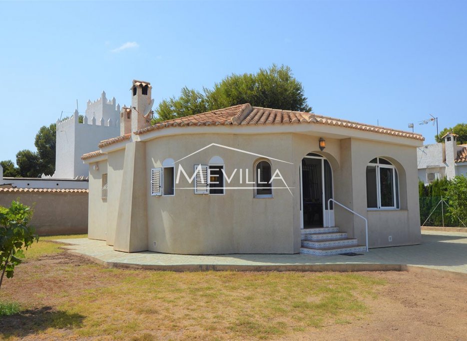 Resales - Villa - Orihuela Costa - La Zenia