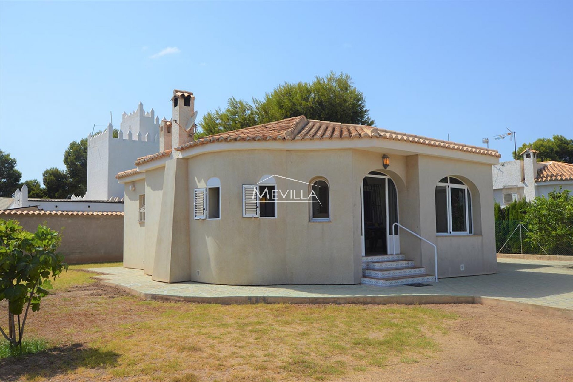 Resales - Villa - Orihuela Costa - La Zenia