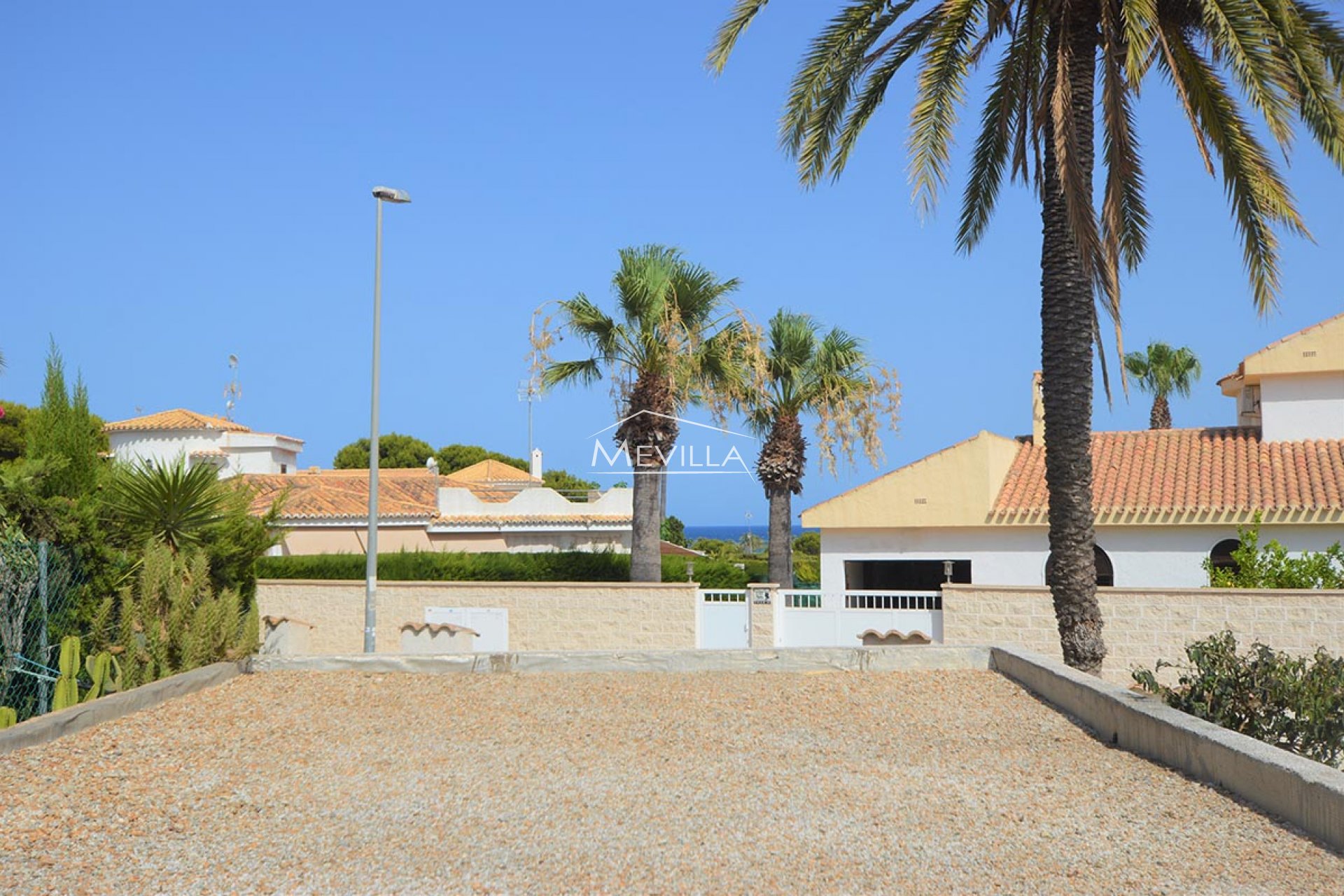 Resales - Villa - Orihuela Costa - La Zenia