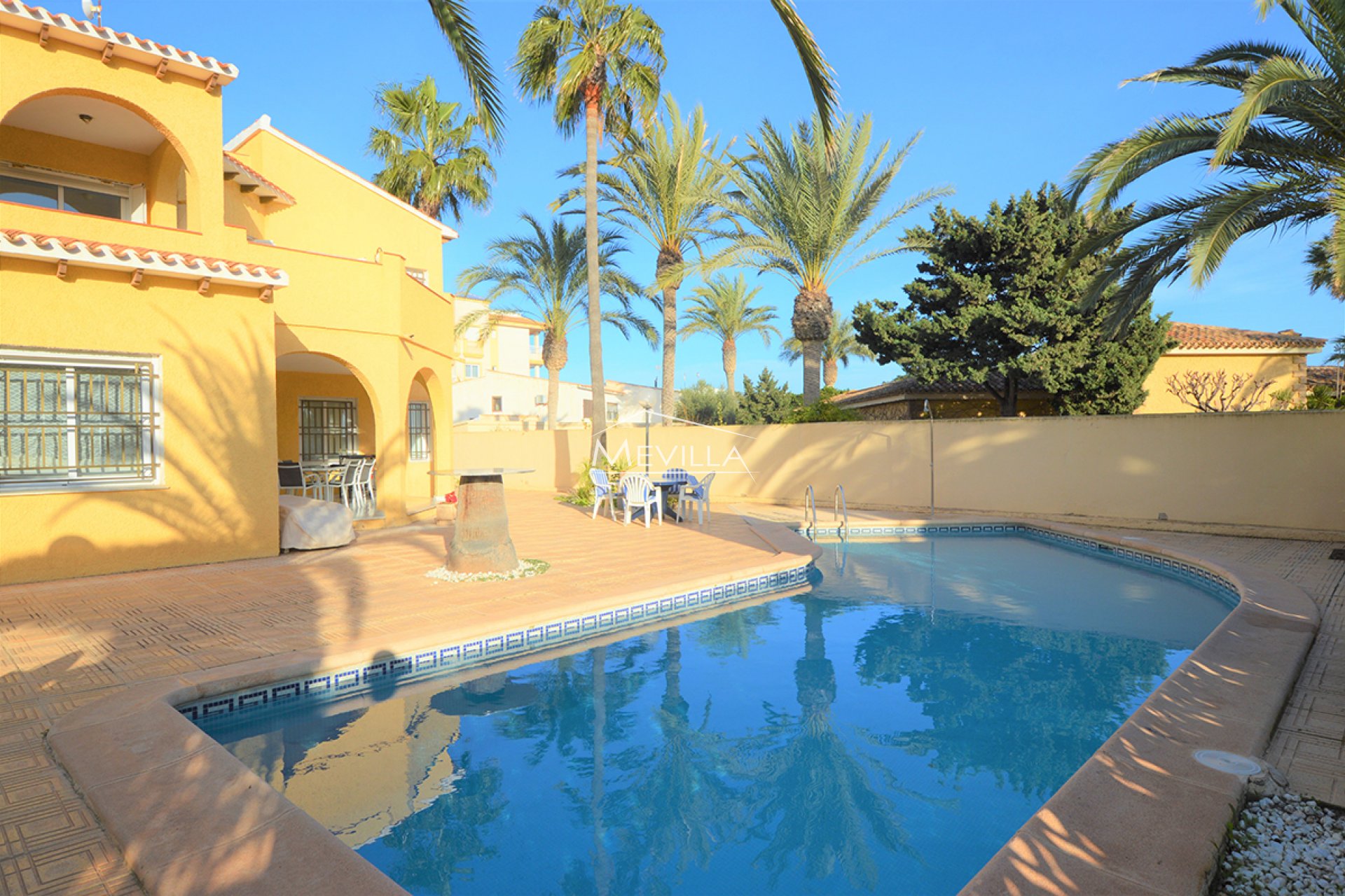 Resales - Villa - Orihuela Costa - La Zenia