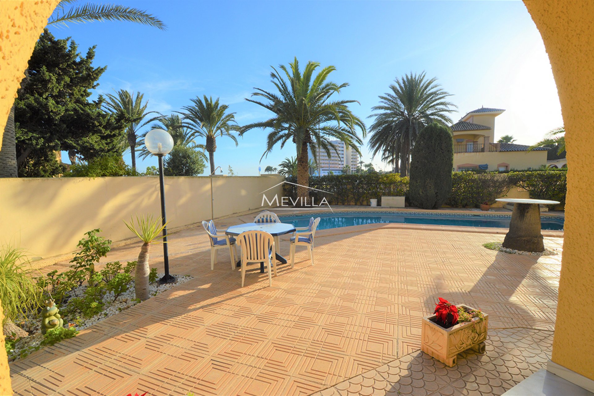 Resales - Villa - Orihuela Costa - La Zenia