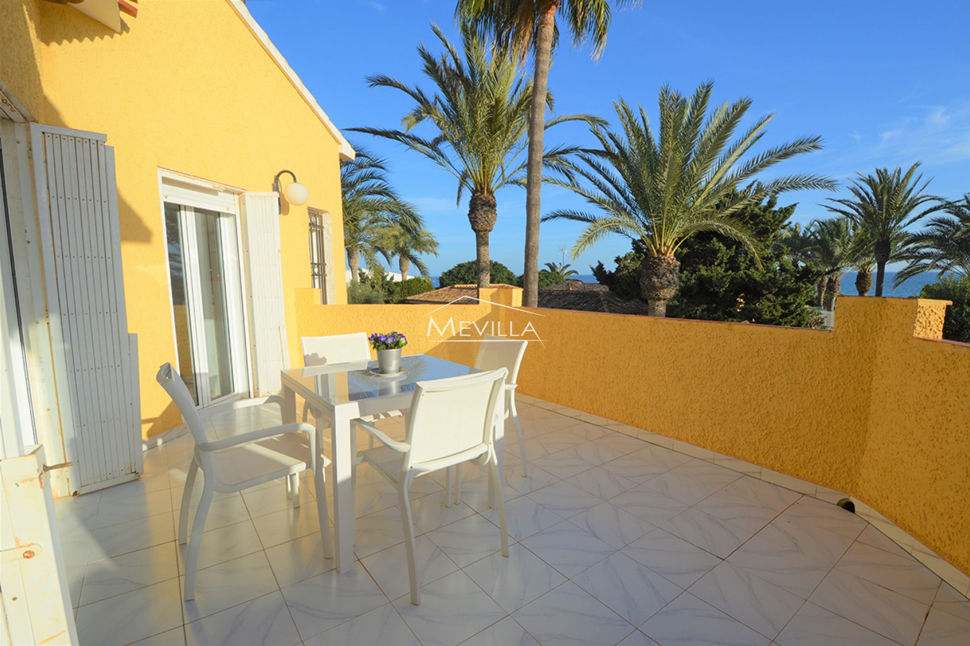 Resales - Villa - Orihuela Costa - La Zenia