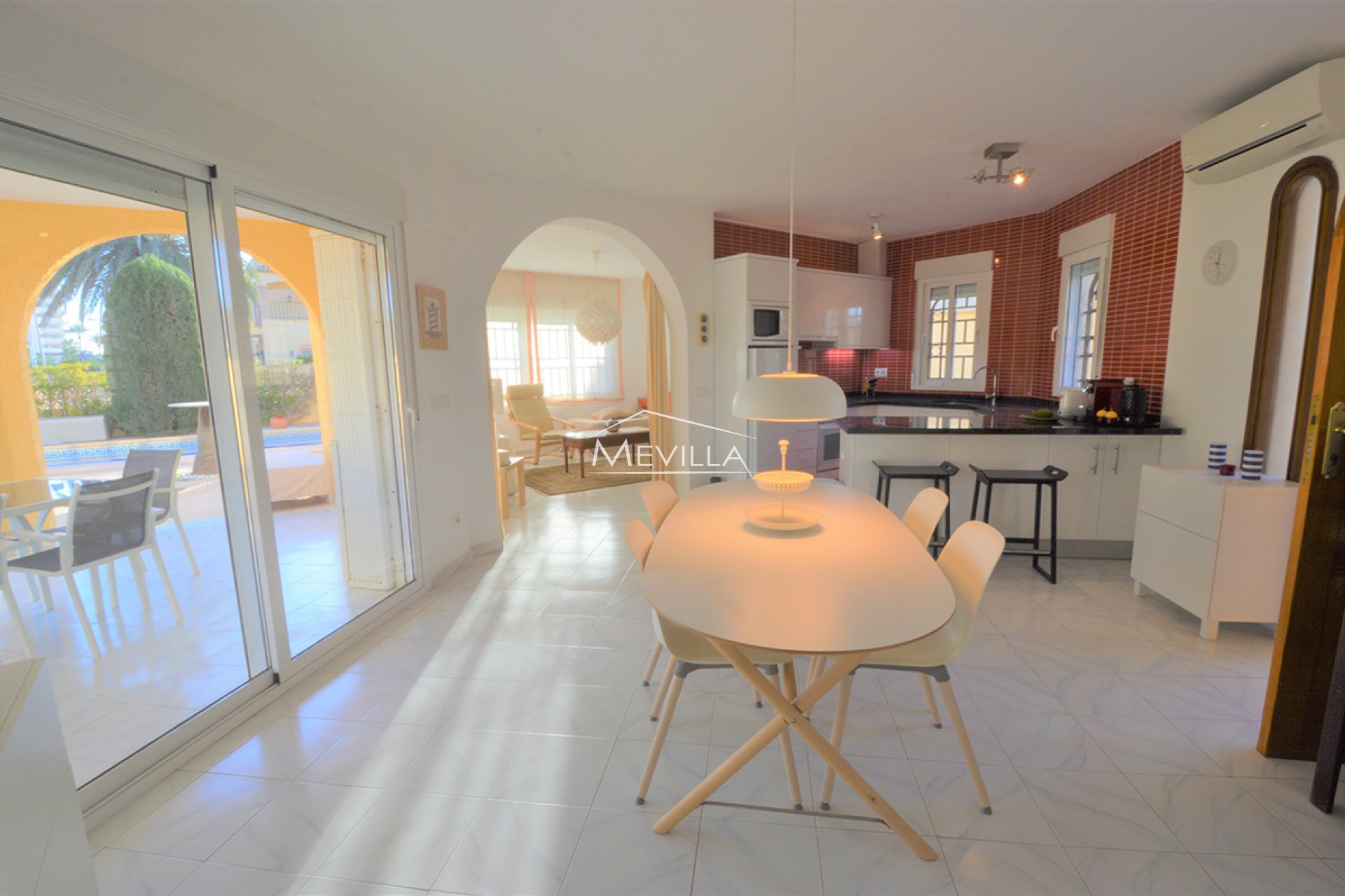 Resales - Villa - Orihuela Costa - La Zenia