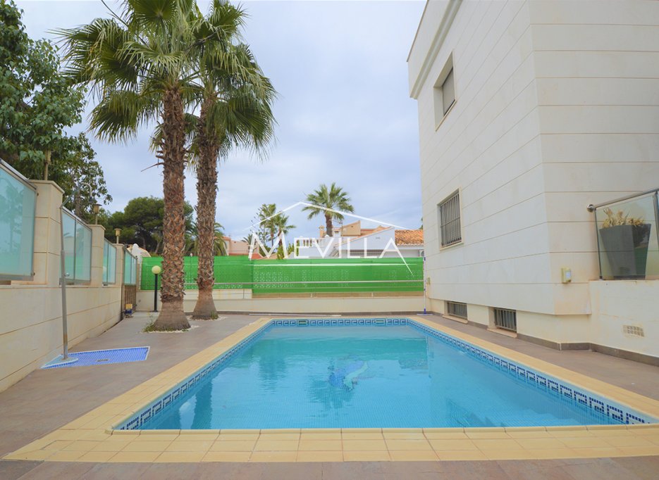 Resales - Villa - Orihuela Costa - La Zenia