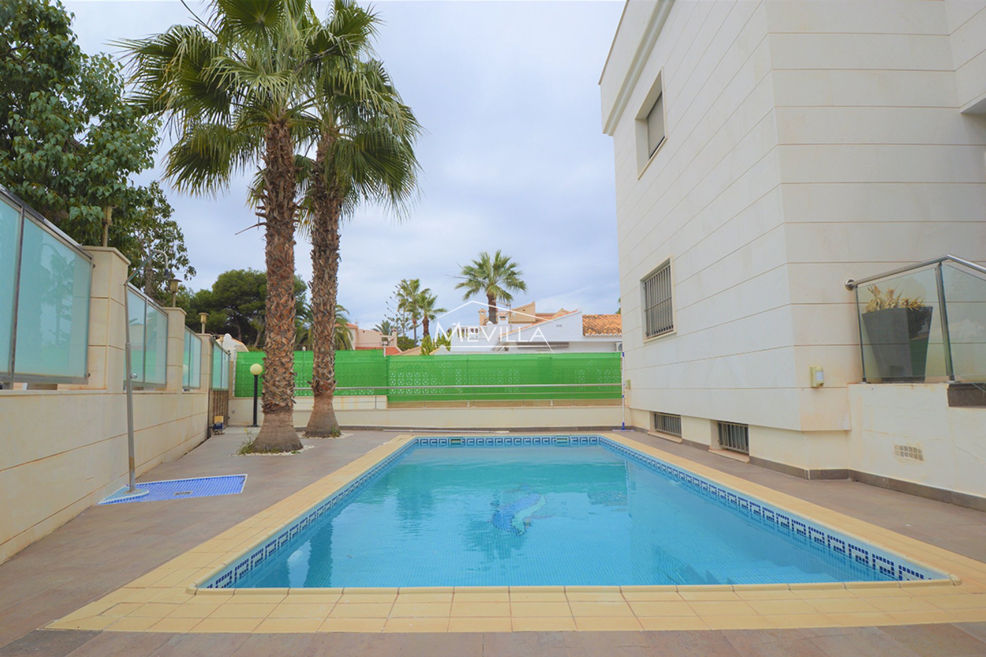 Resales - Villa - Orihuela Costa - La Zenia