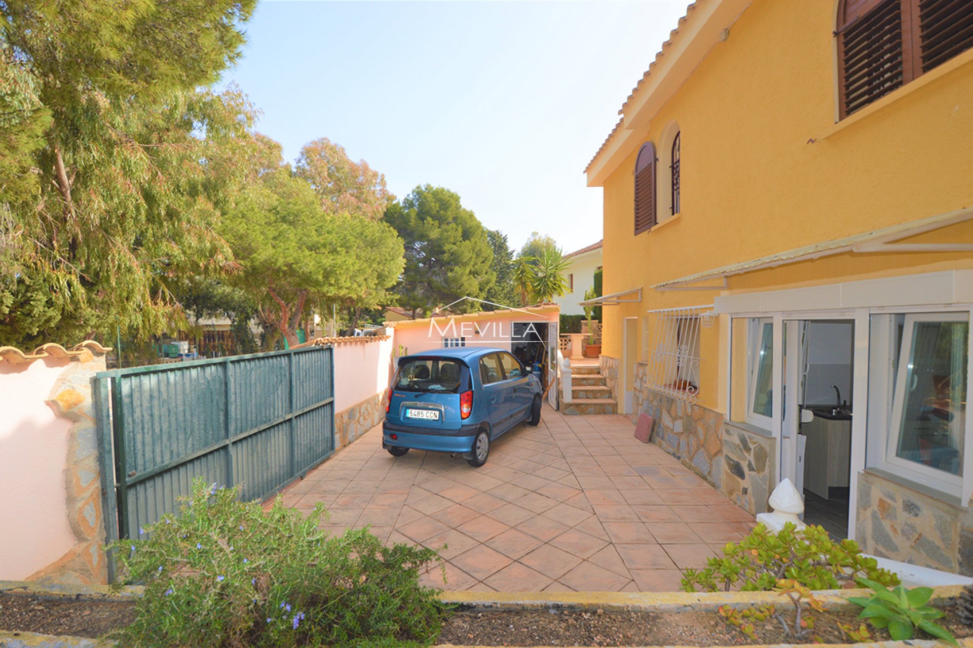 Resales - Villa - Orihuela Costa - La Zenia