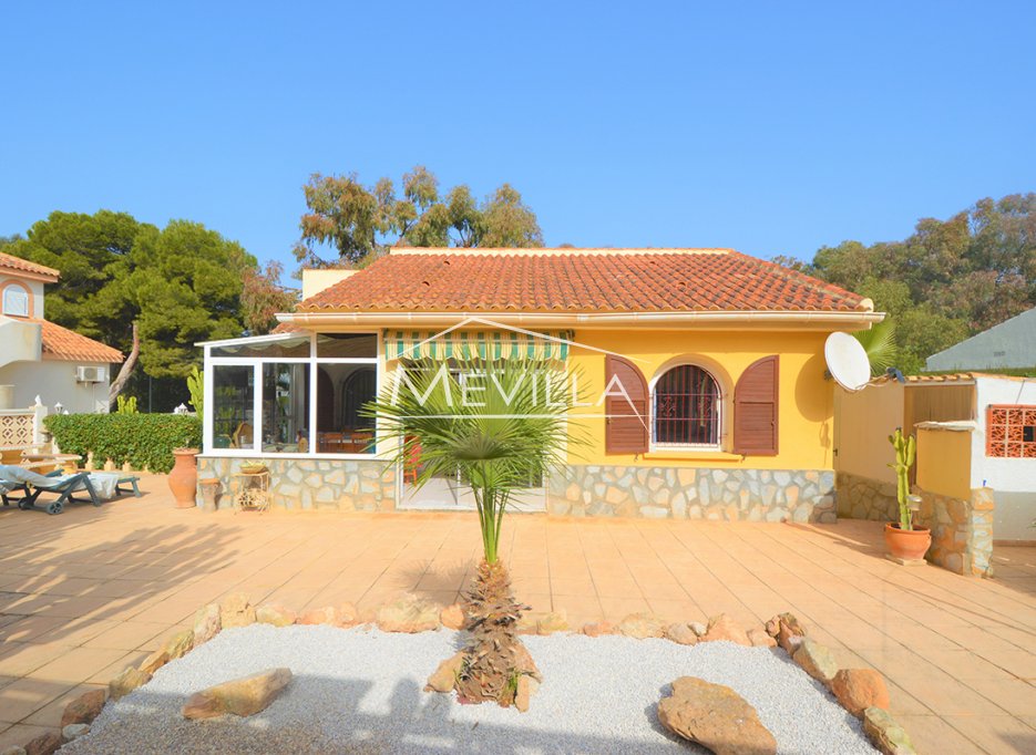 Resales - Villa - Orihuela Costa - La Zenia