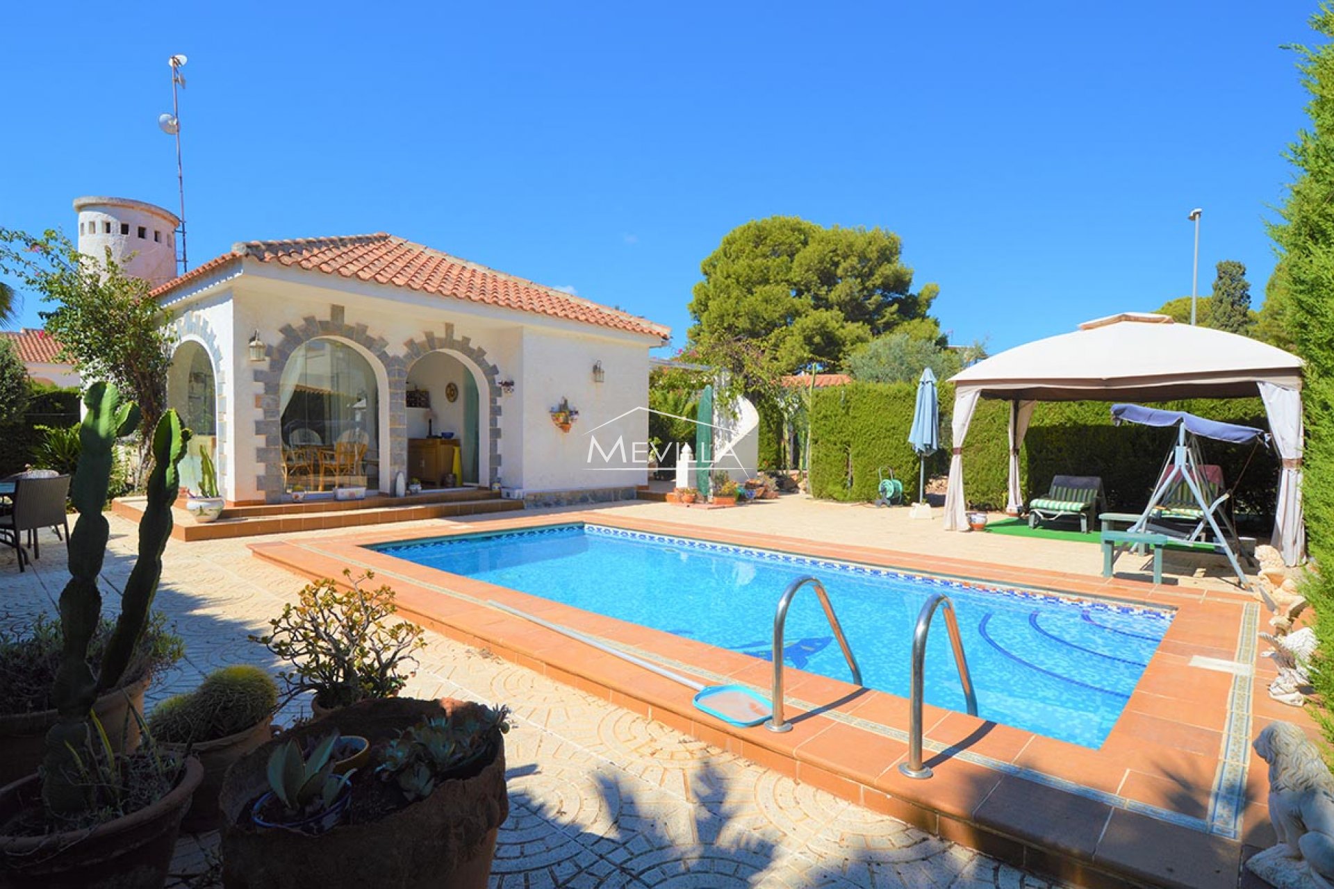 Resales - Villa - Orihuela Costa - La Zenia