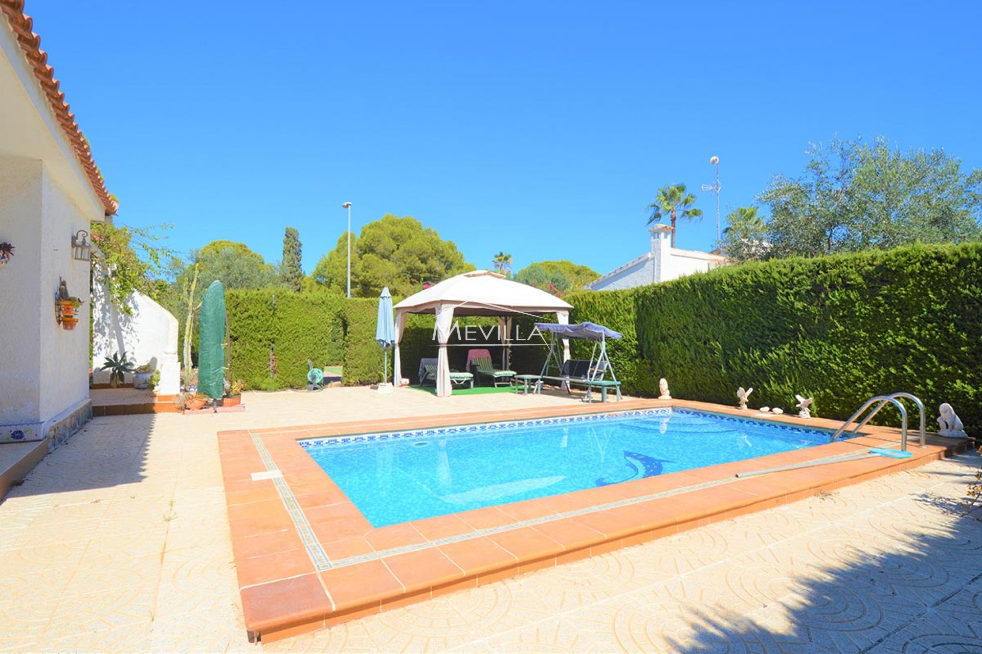 Resales - Villa - Orihuela Costa - La Zenia