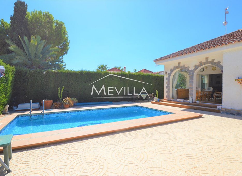 Resales - Villa - Orihuela Costa - La Zenia
