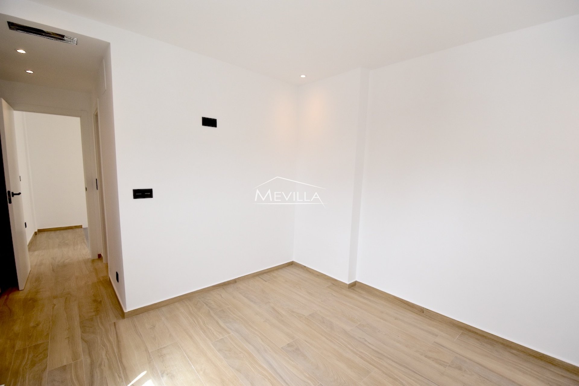 Resales - Villa - Orihuela Costa - La Zenia