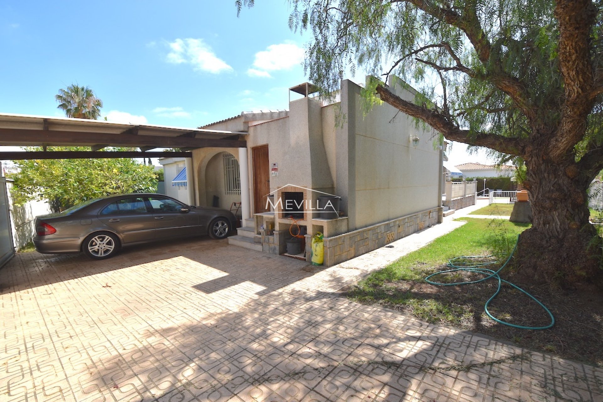 Resales - Villa - Orihuela Costa - La Zenia