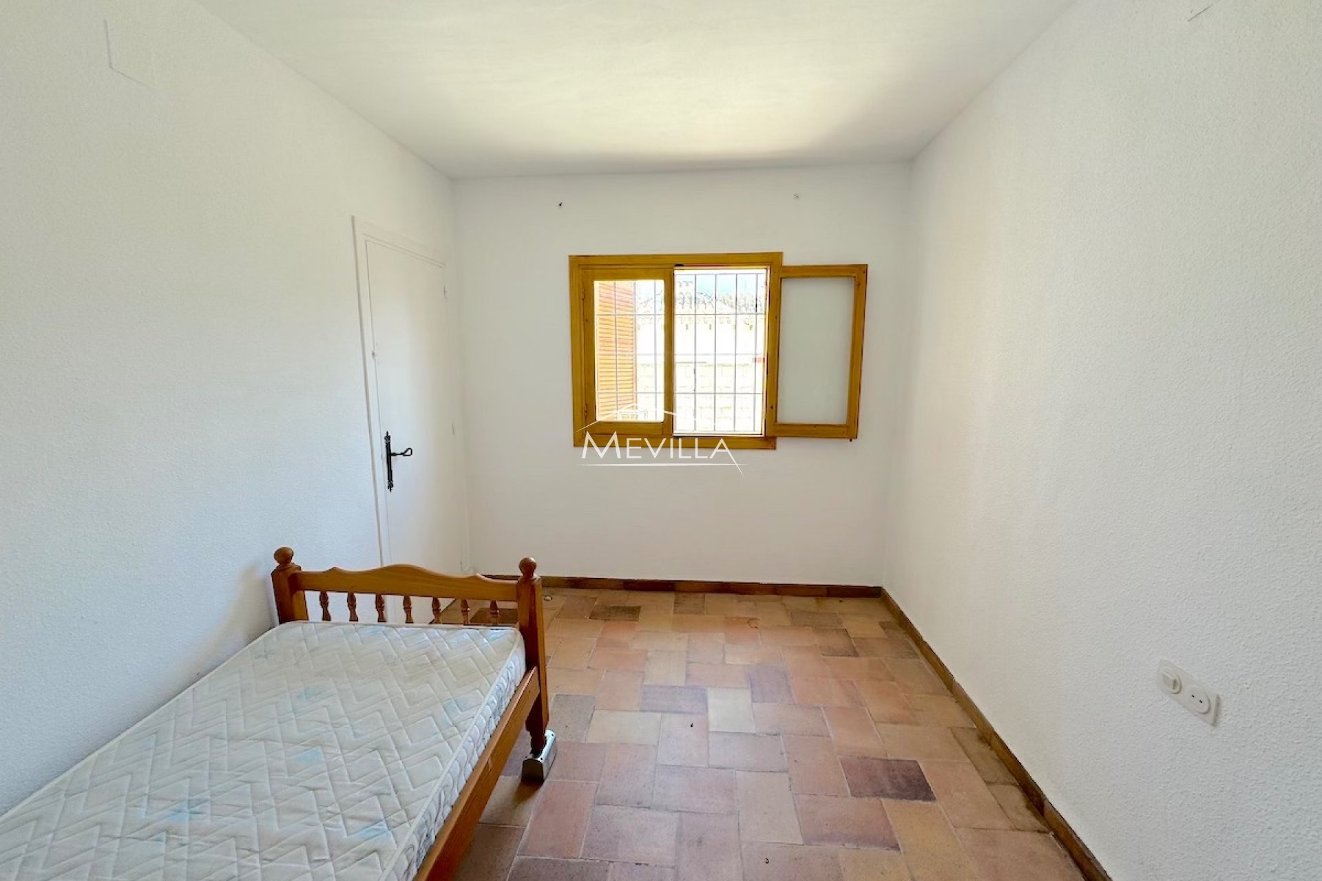 Resales - Villa - Orihuela Costa - La Zenia