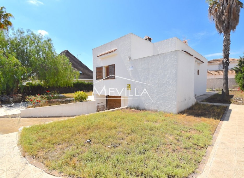 Resales - Villa - Orihuela Costa - La Zenia