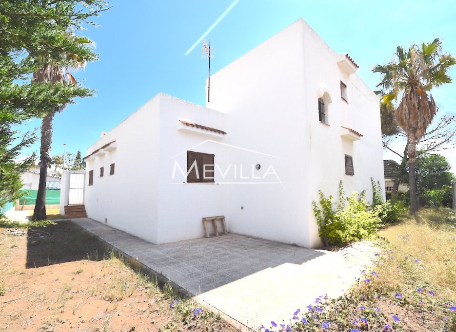 Resales - Villa - Orihuela Costa - La Zenia