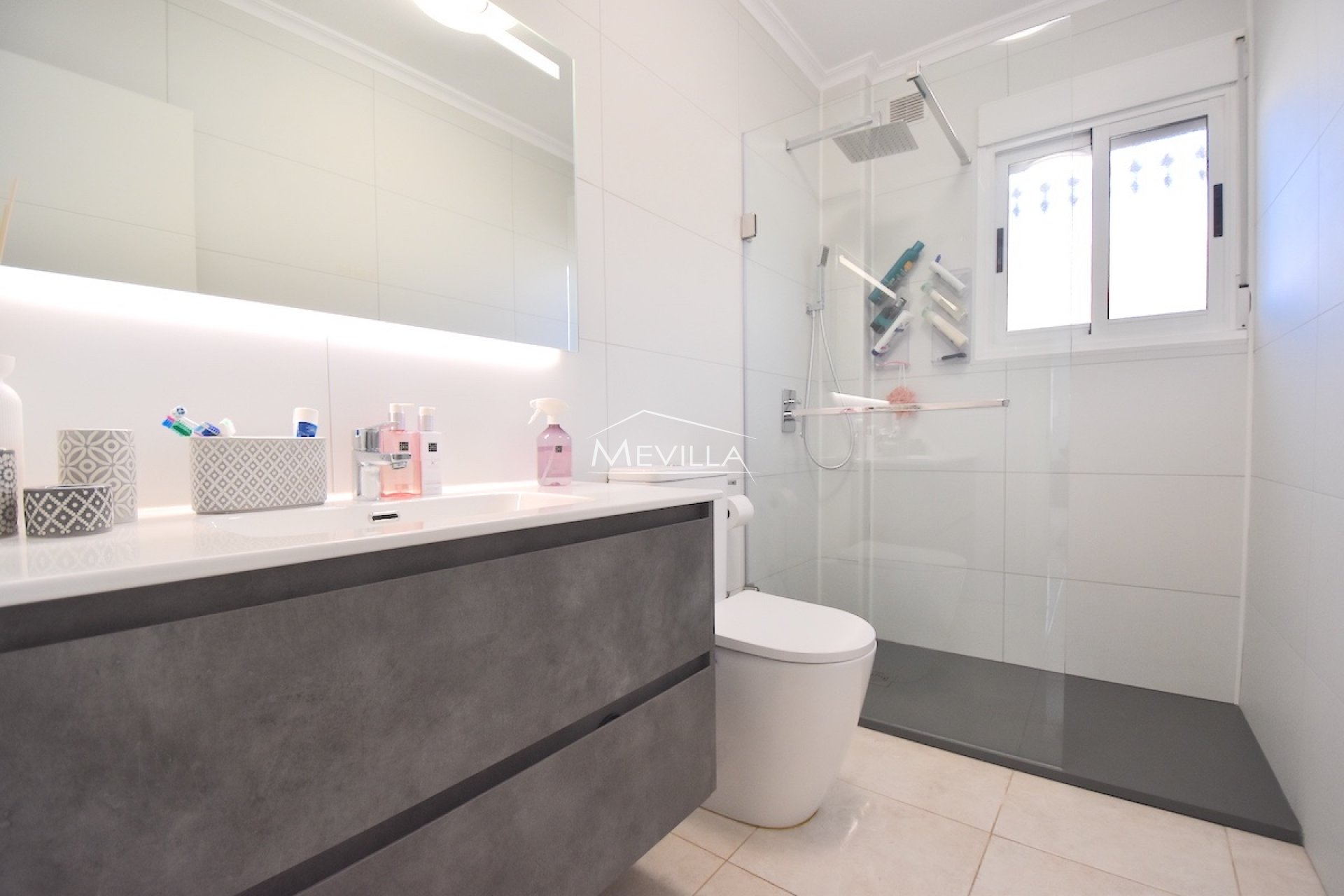 Resales - Villa - Orihuela Costa - La Zenia