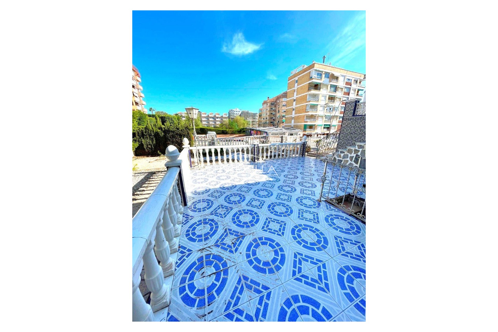 Resales - Villa - Orihuela Costa - La Zenia
