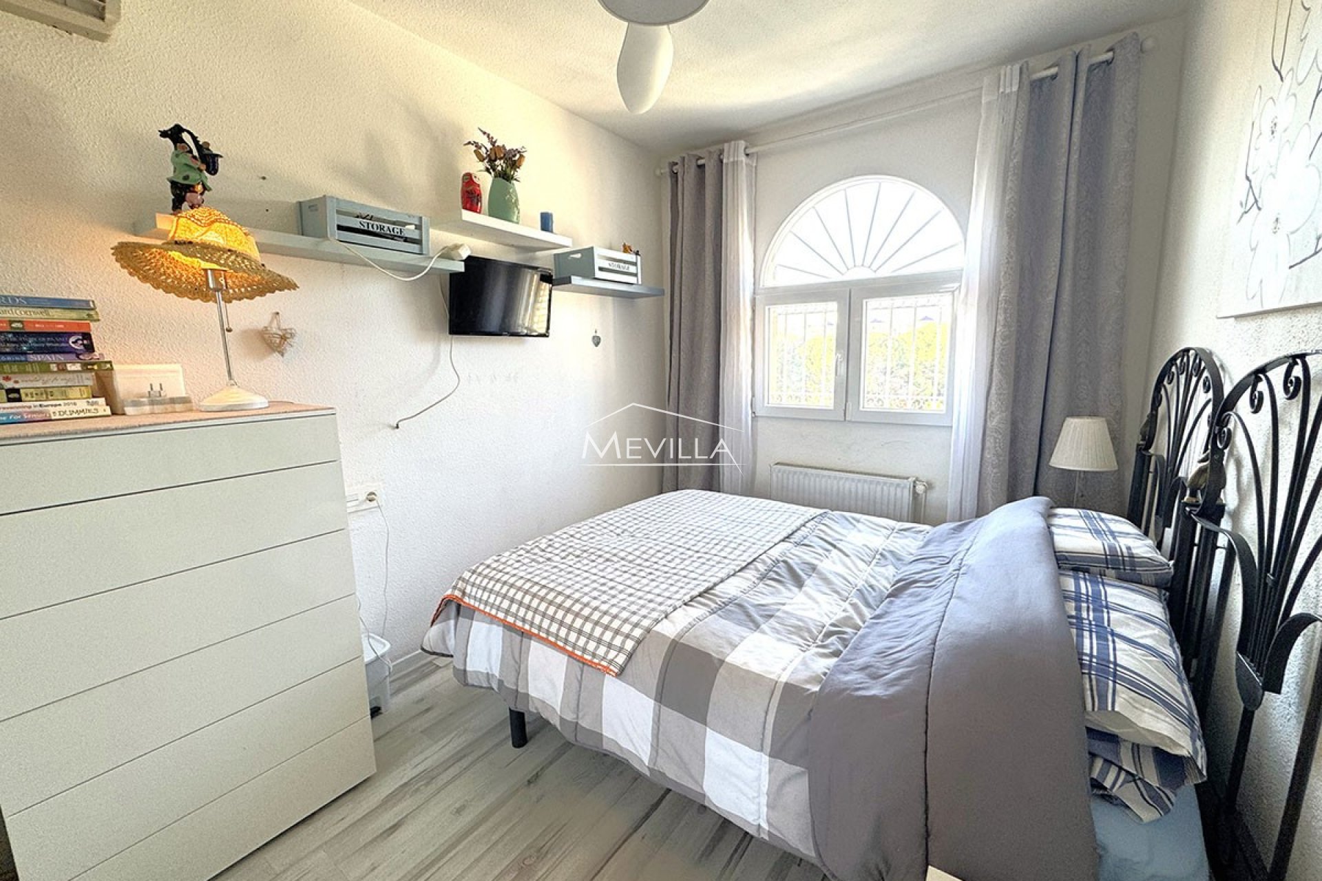 Resales - Villa - Orihuela Costa - La Zenia