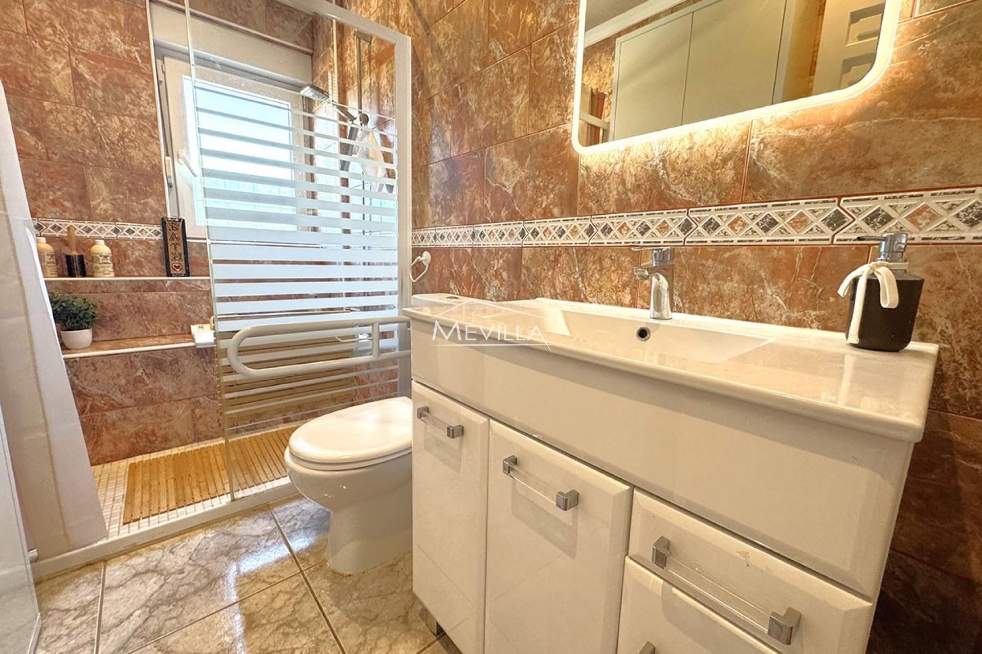 Resales - Villa - Orihuela Costa - La Zenia