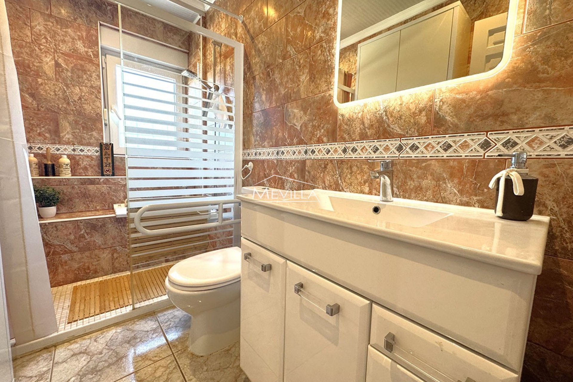 Resales - Villa - Orihuela Costa - La Zenia