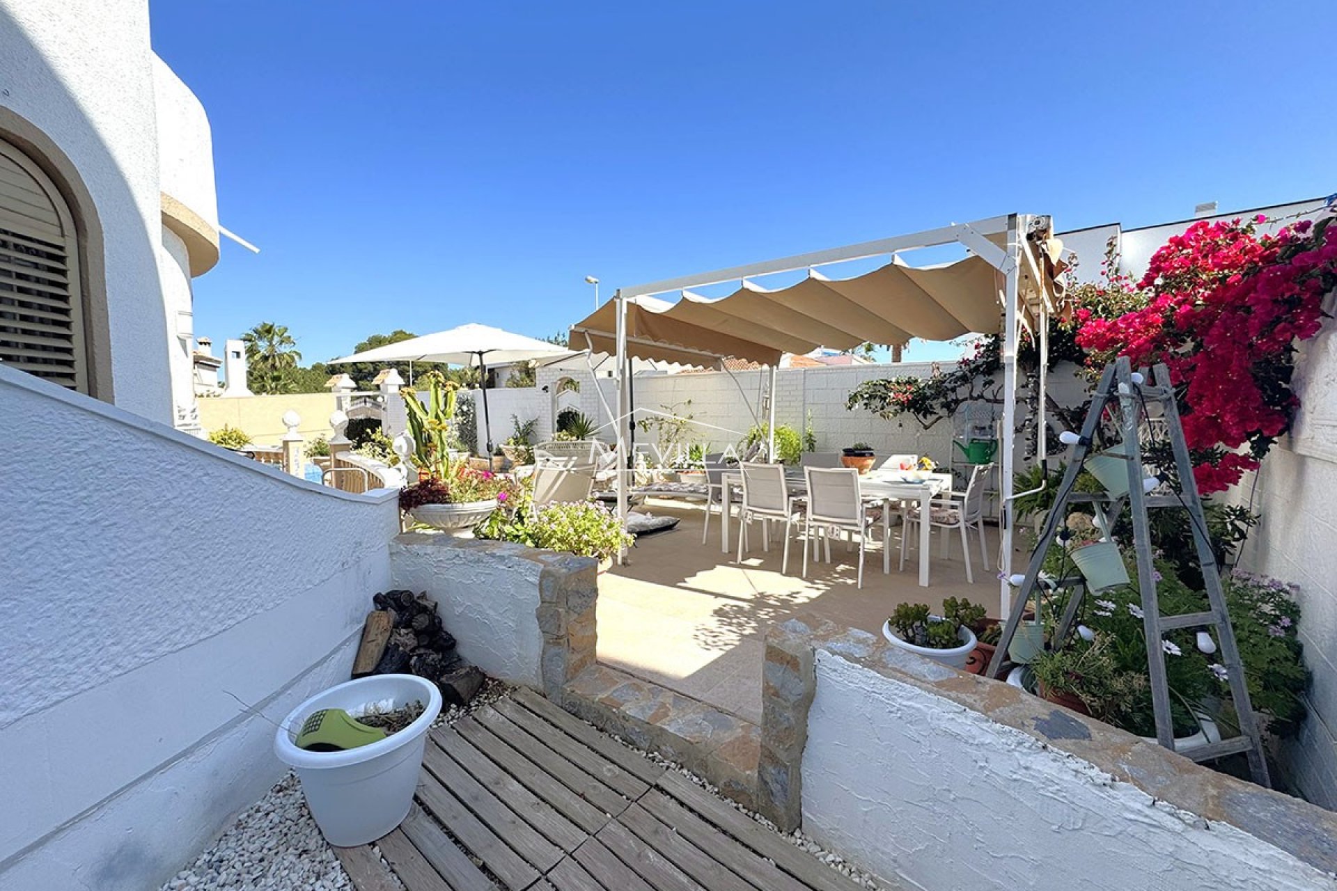 Resales - Villa - Orihuela Costa - La Zenia
