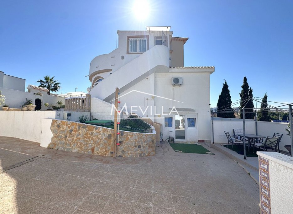 Resales - Villa - Orihuela Costa - La Zenia