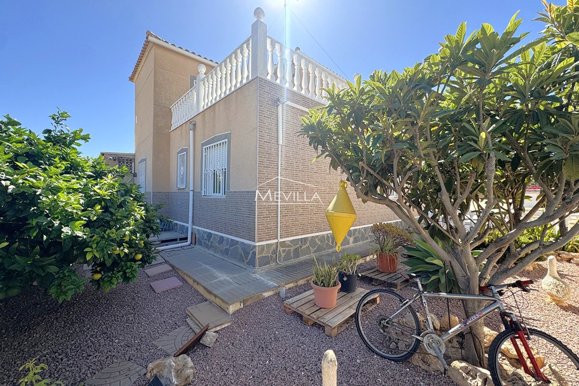 Resales - Villa - Orihuela Costa - La Zenia