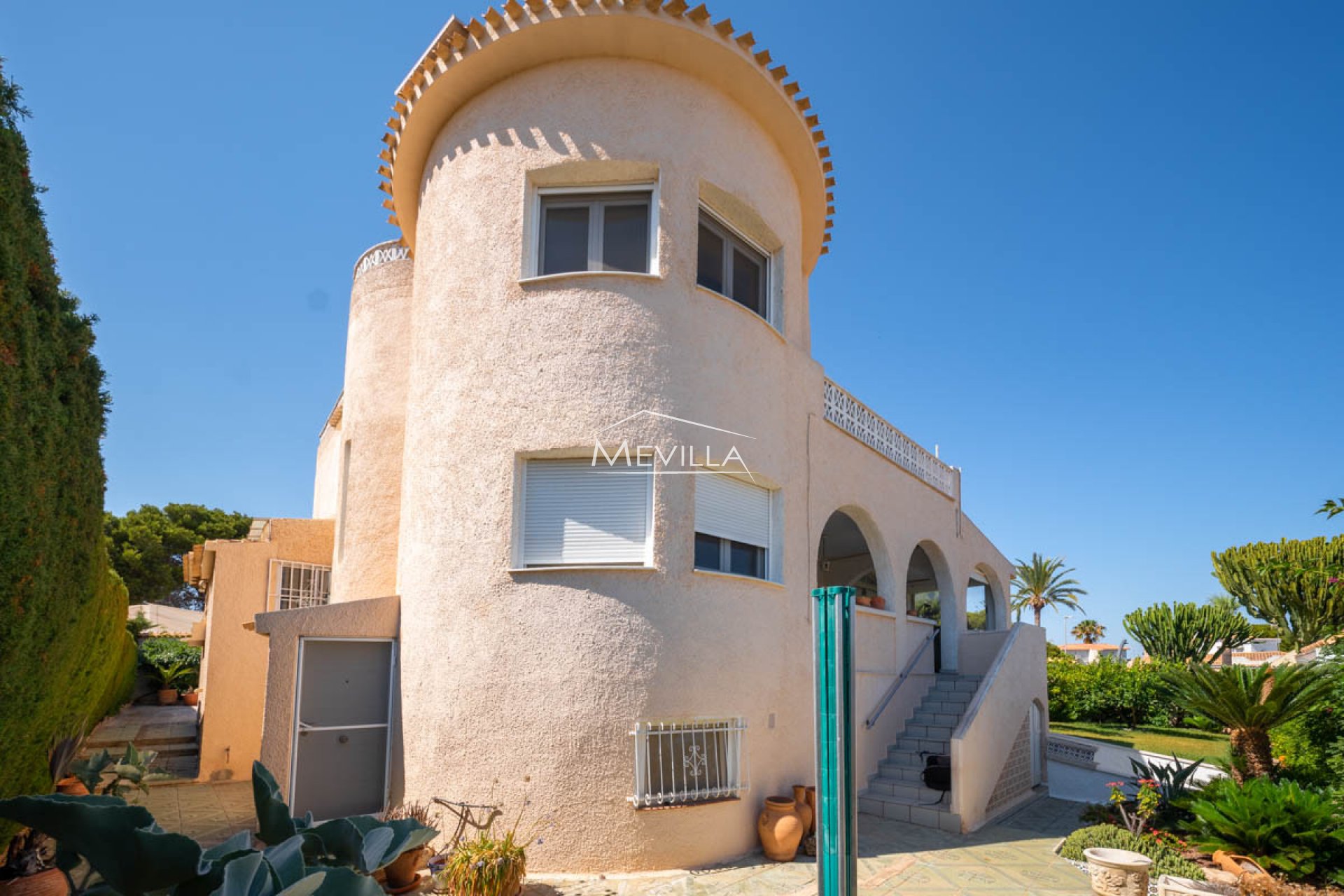 Resales - Villa - Orihuela Costa - La Zenia