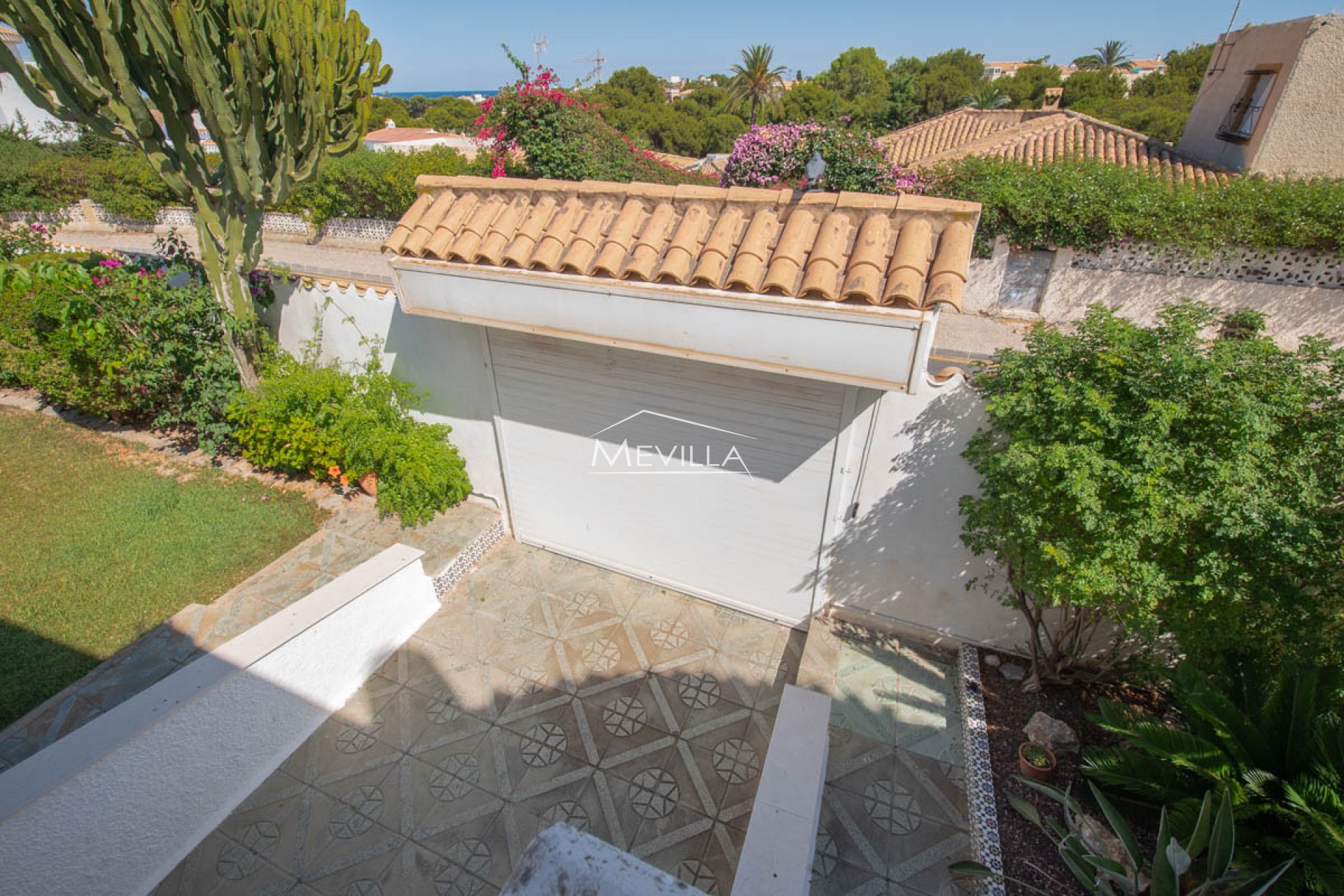Resales - Villa - Orihuela Costa - La Zenia