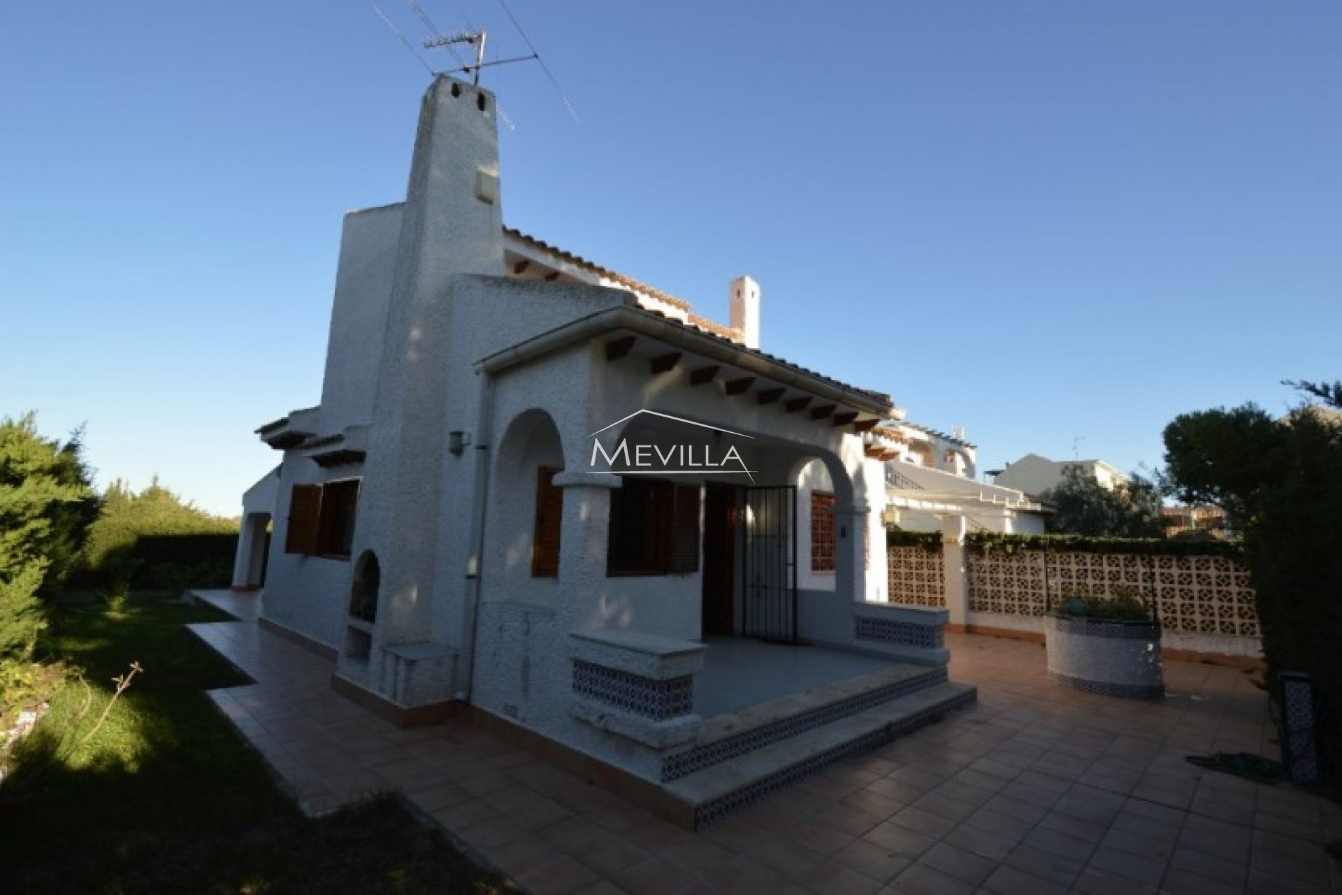 Resales - Villa - Orihuela Costa - La Zenia