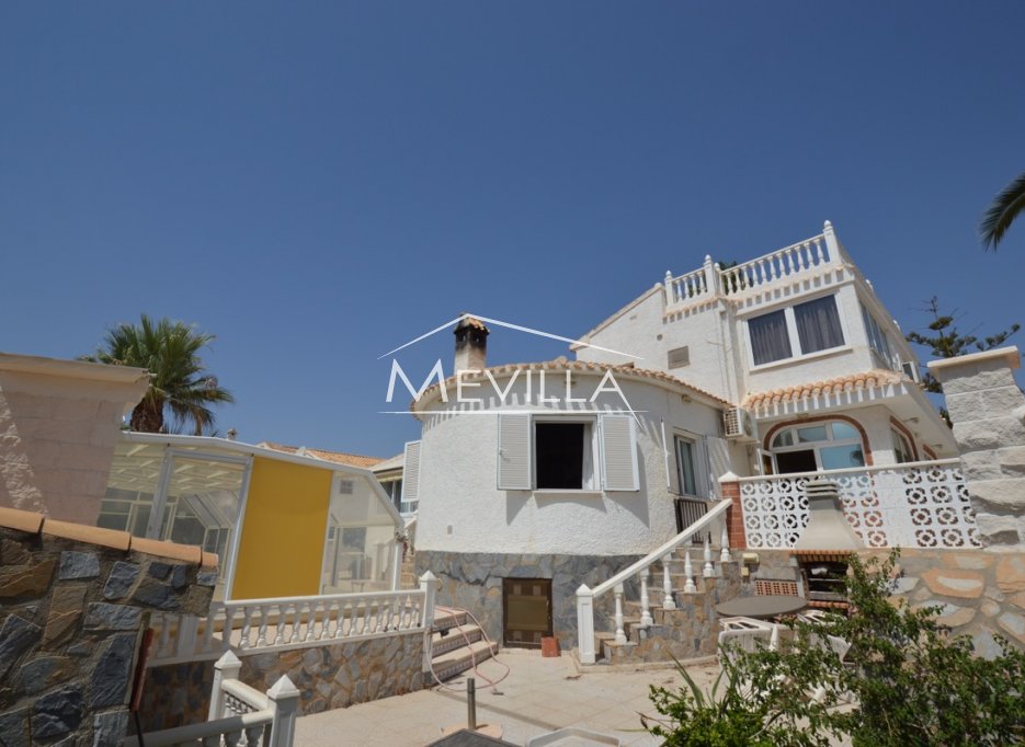 Resales - Villa - Orihuela Costa - La Zenia