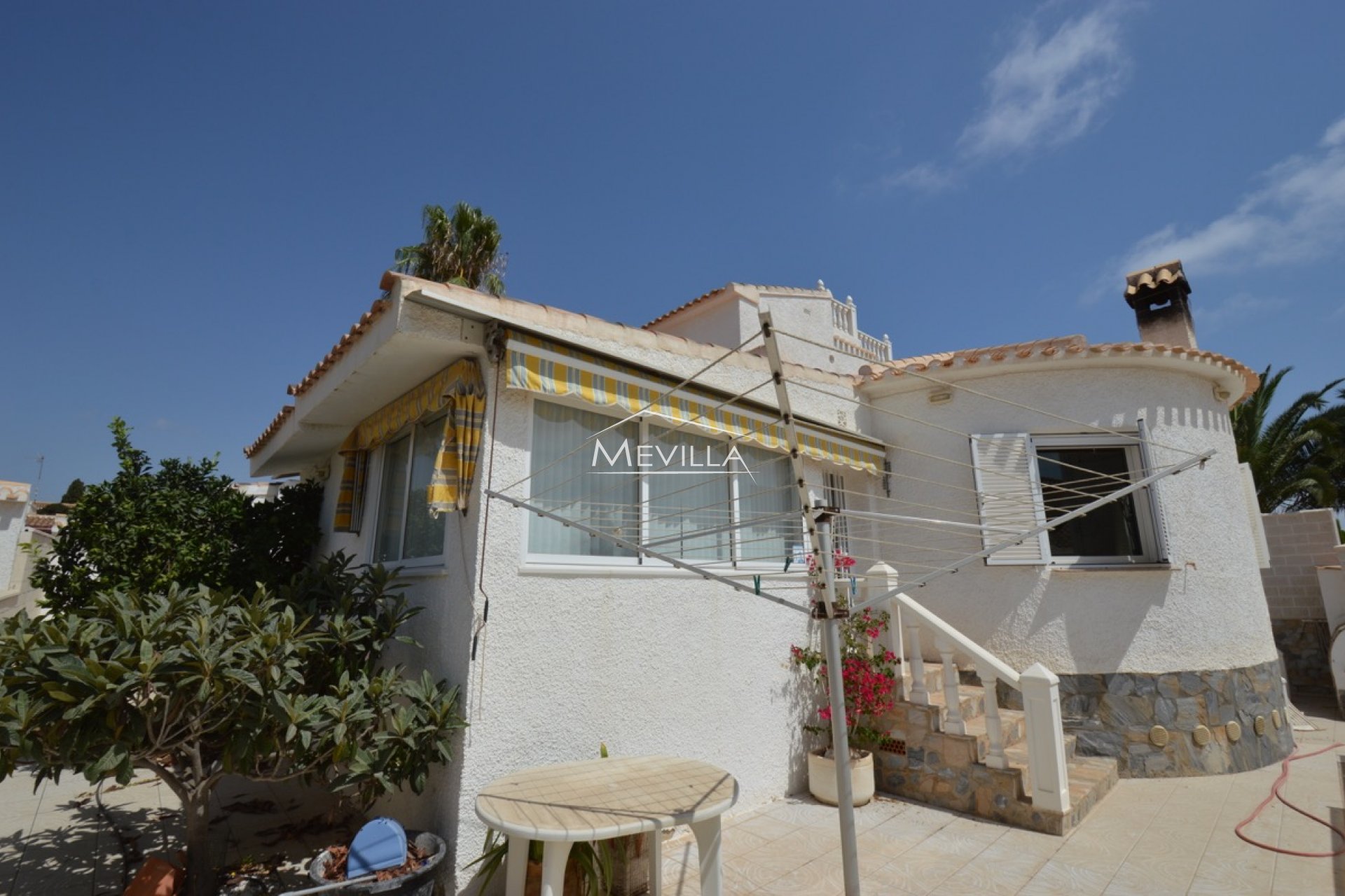 Resales - Villa - Orihuela Costa - La Zenia