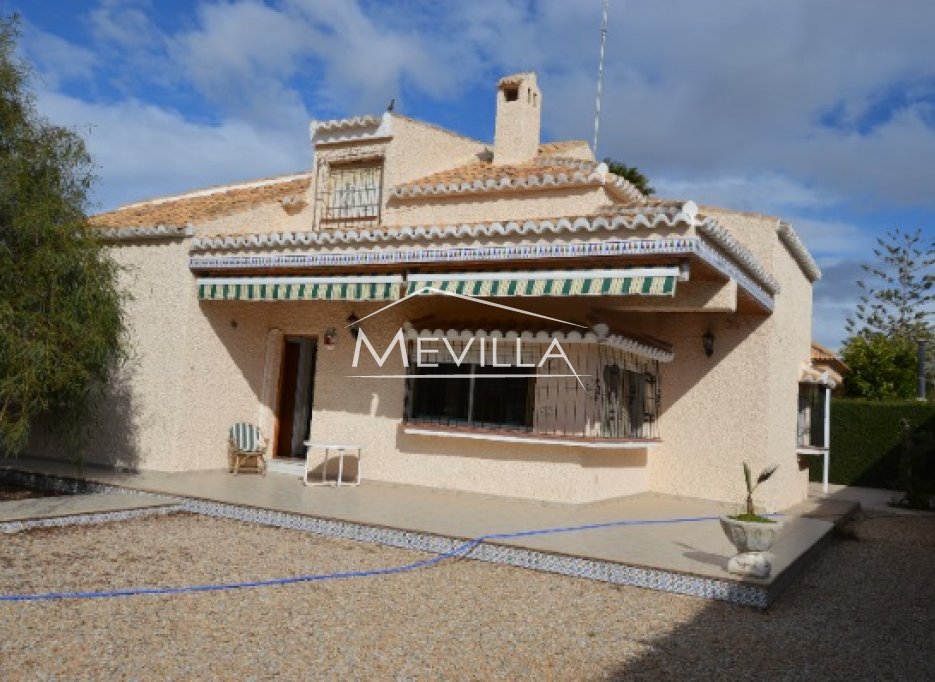 Resales - Villa - Orihuela Costa - La Zenia